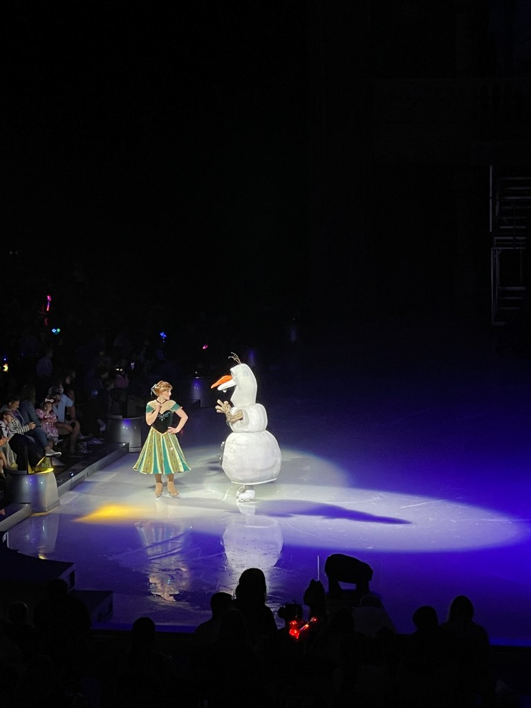 Disney on Ice - www.spousesproutsme.com